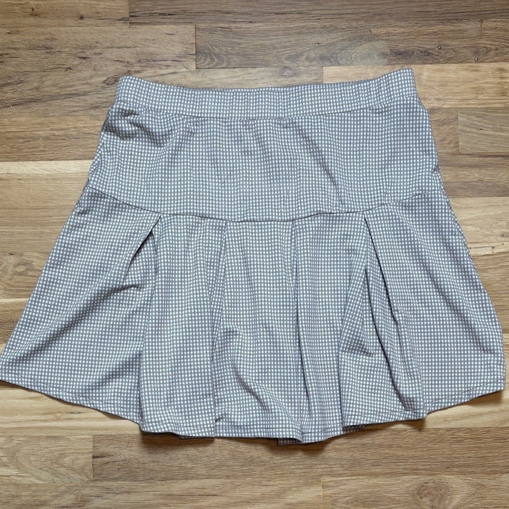 URBAN Romantics Checkered Pleated Skater Skirt Women’s L